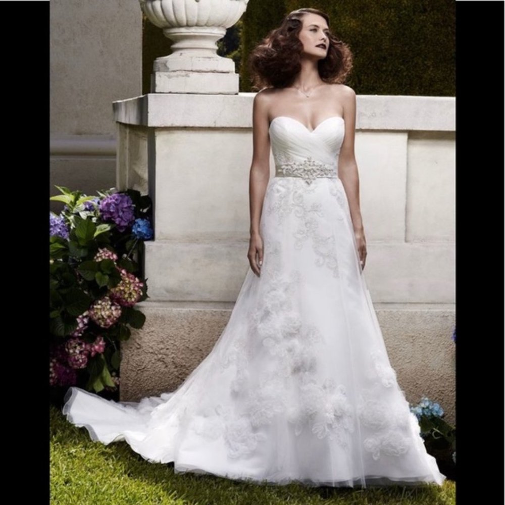New Casablanca size 10 wedding gown